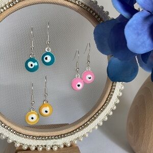 𝅺EVIL Eye Minimalist Drop Earrings